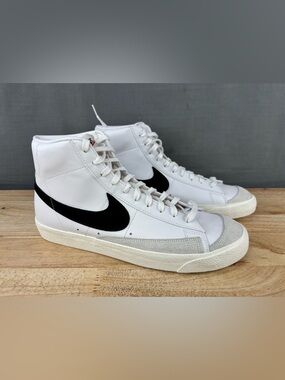 Nike Blazer Mid 77 Vintage Black BQ6806-100 Men’s Size 13 - Brand New